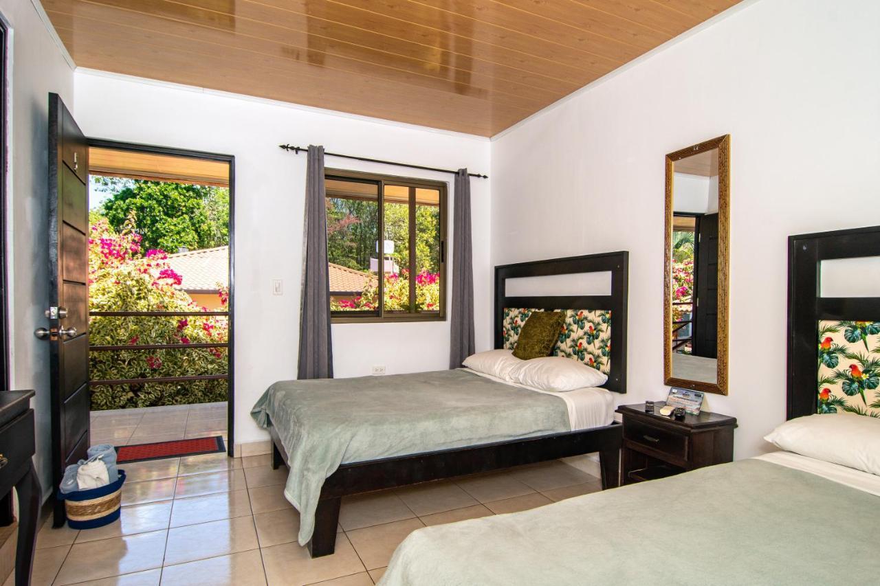 Roxy'S Bed & Breakfast Boca Chica Exterior foto