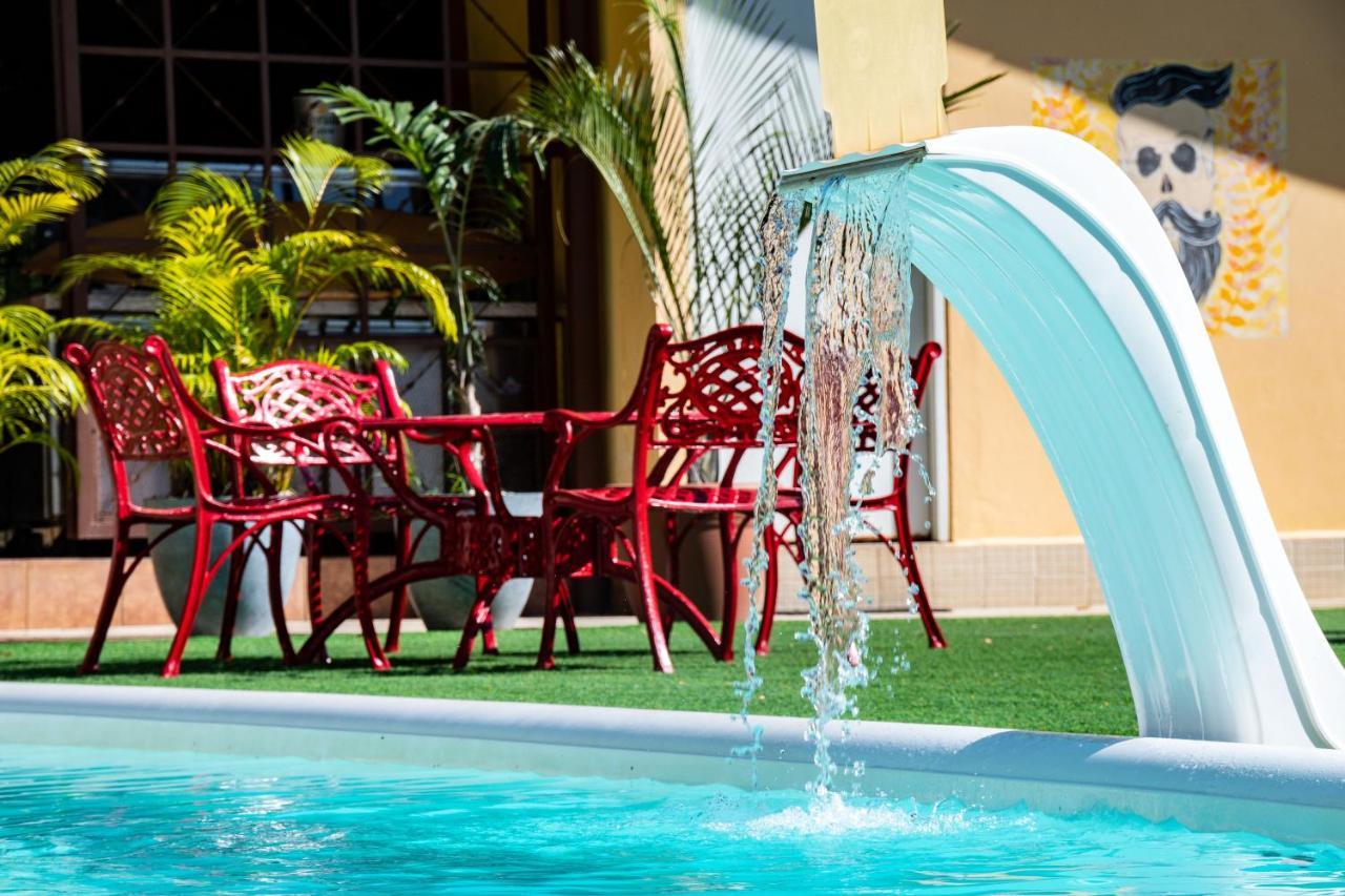 Roxy'S Bed & Breakfast Boca Chica Exterior foto